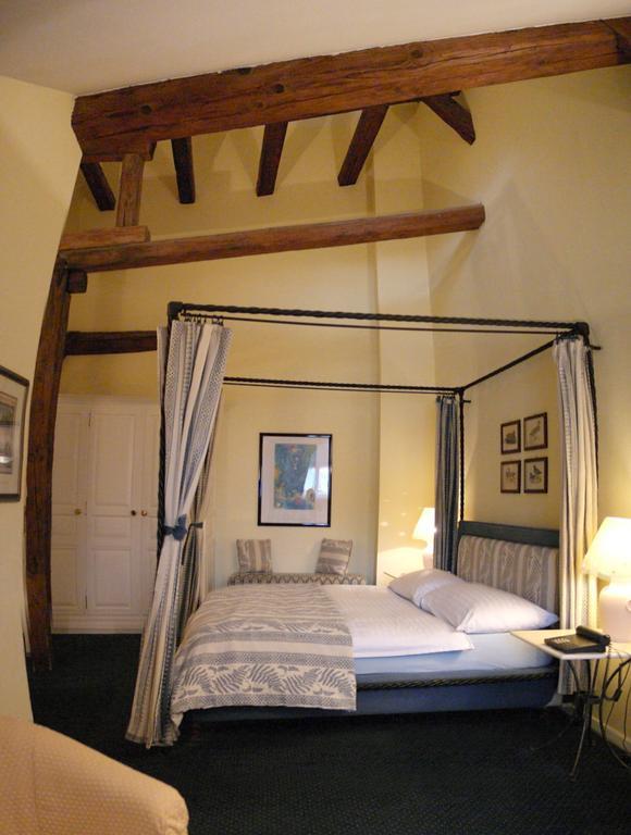 Hotel Hirschen Rapperswil-Jona 객실 사진