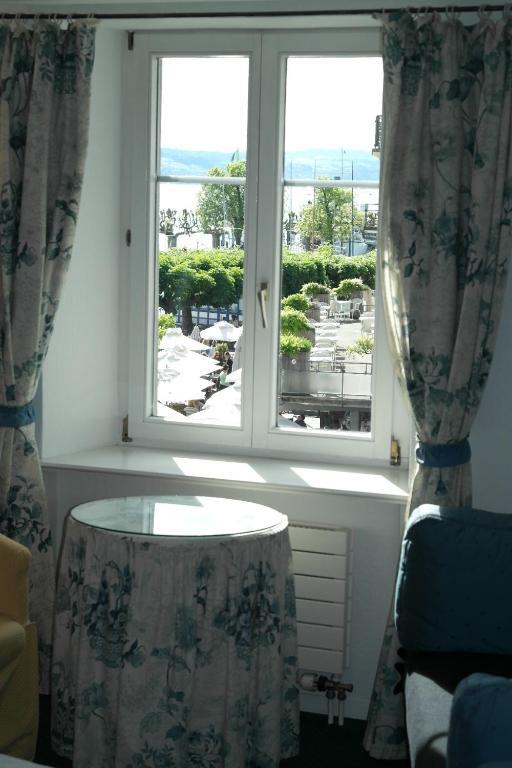 Hotel Hirschen Rapperswil-Jona 객실 사진